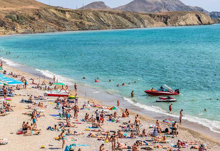 A smoking remark led to a fight and the threat of deportation for Russians in Thailand.