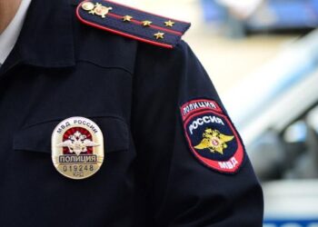202362 The attack of a Russian armed with an ax on a grocery store was caught on video