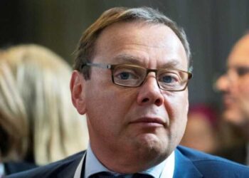 204496 Mikhail Fridman and his Alfa Group - raiding, seizing collateral and Cyprus offshore