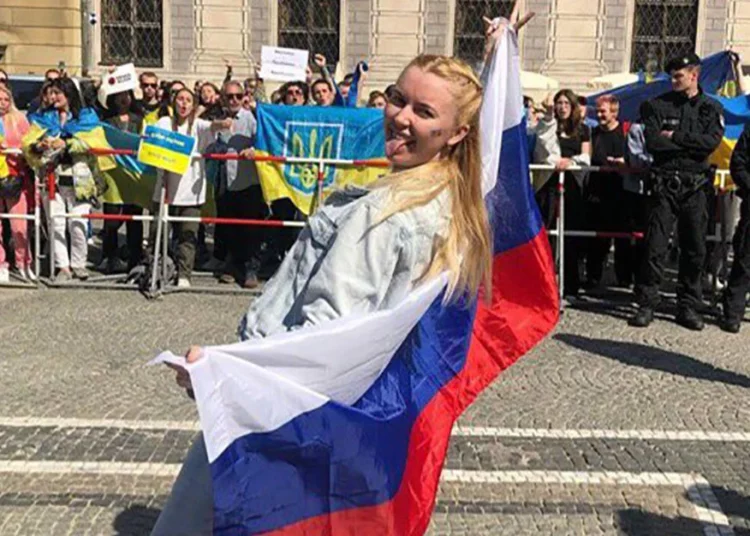 prostitute Yulia