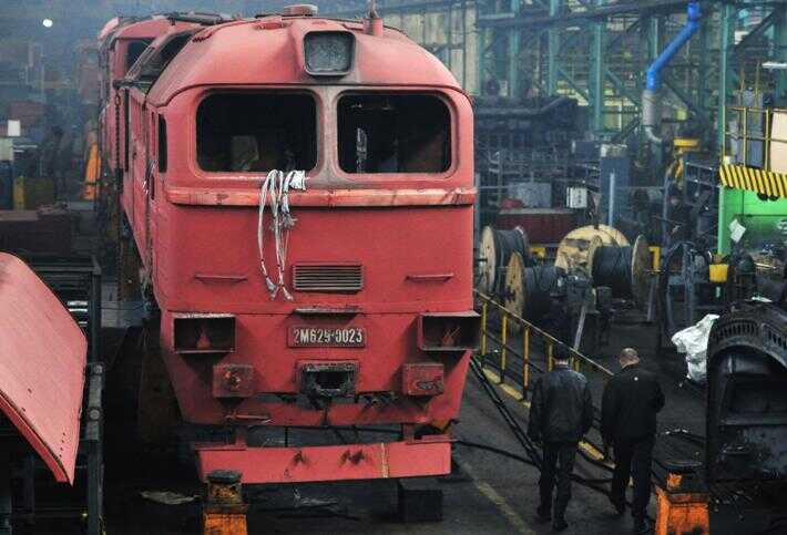 VEB Leasing is demanding approval of a new composition of creditors and a payment procedure for the Engels Locomotive Plant.