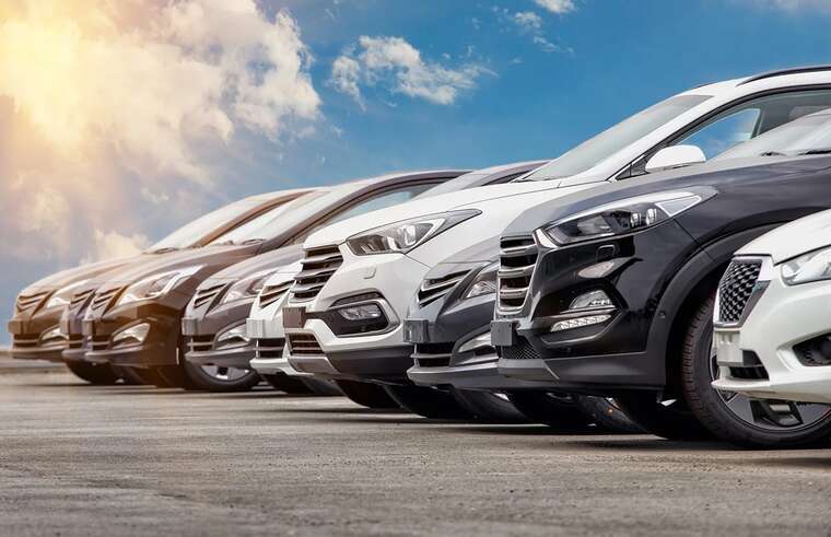 Experts have determined the average age of used cars in Ukraine.