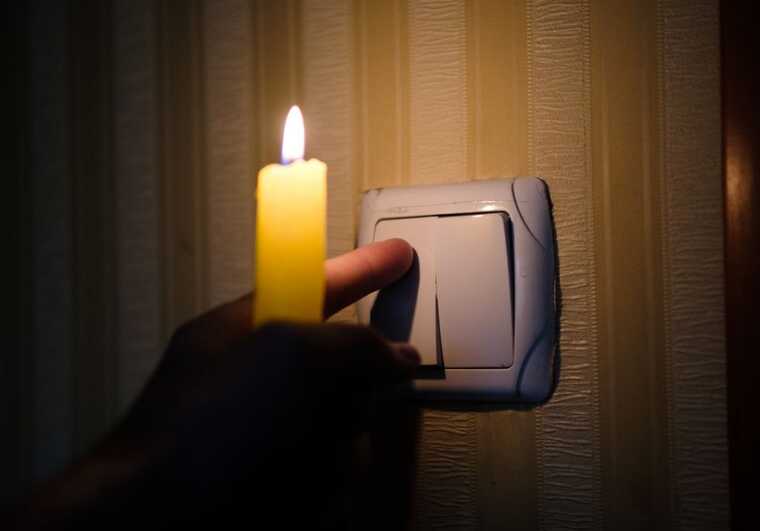 A pensioner who got her apartment back through the courts lost power due to the new owners' decision.